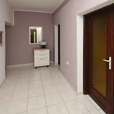 Ferienhaus Im Haus Anastacia - Cin04053-dyb *